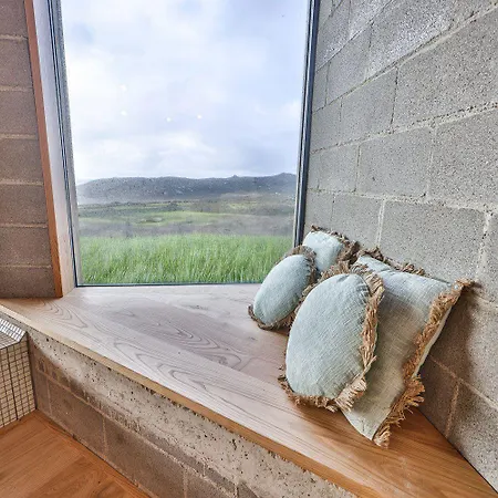 Luscofusco Costa Da Morte 게스트하우스 4*