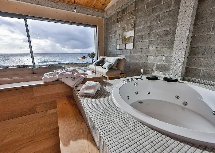 Luscofusco Costa Da Morte בית הארחה 4*